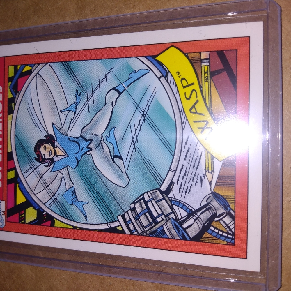 1990 Marvel Universe Impel Trading Card #51 Wasp